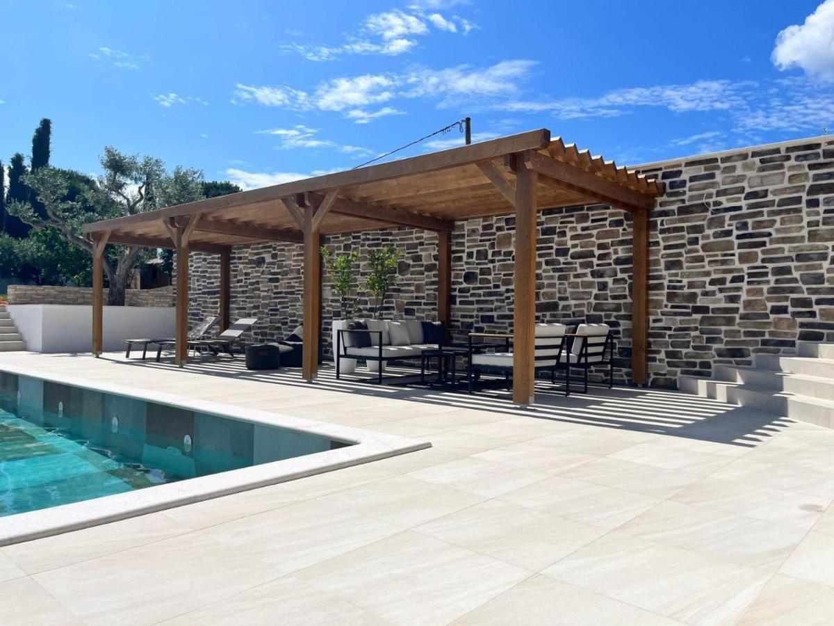 Olivea Luxury Suites Fazana Exterior photo