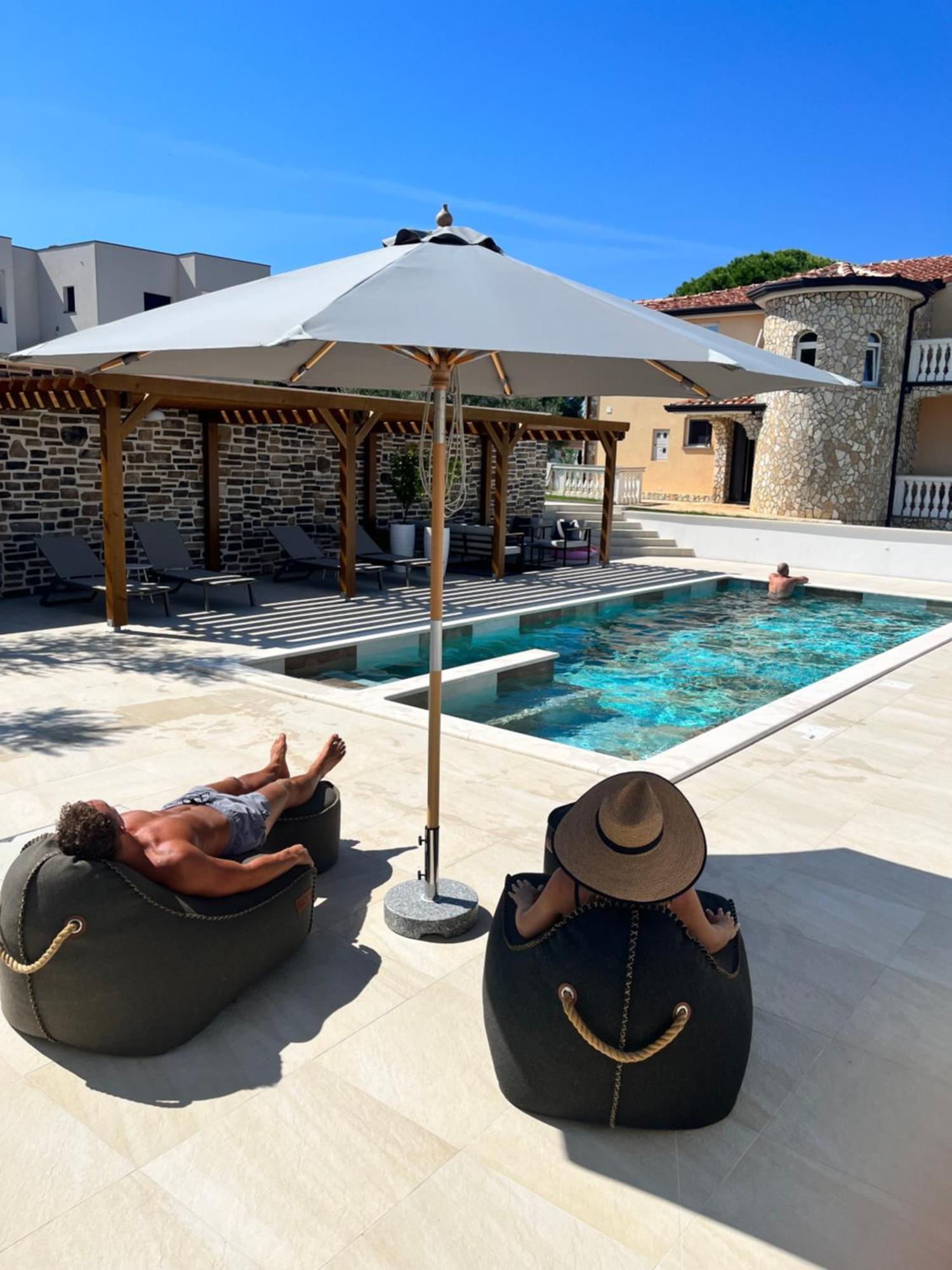 Olivea Luxury Suites Fazana Exterior photo